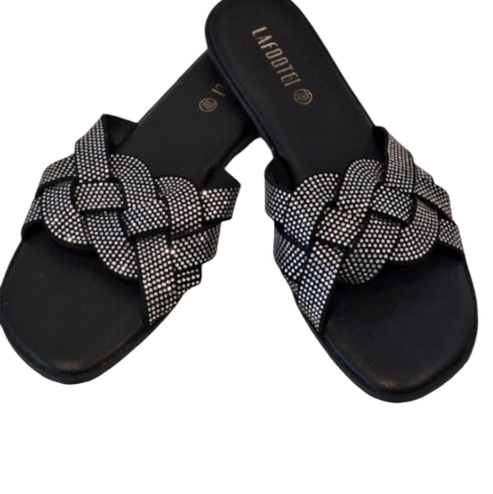 💕Brand New Rhinestone Sandals💕Size 11
